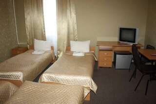 Гостиница Ланселот Санкт-Петербург Четырехместный номер эконом-класса-4